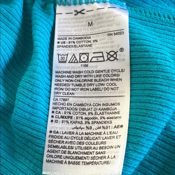 Old Navy Teal Maternity Ribbed Fitted Tank Top Medium - Picture 4 of 5